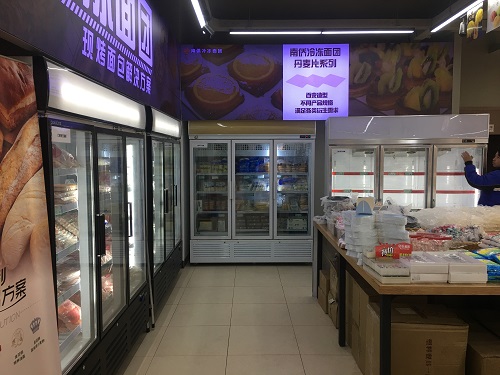 1634806040467136.jpg b6d48c6e8eafa0599e69b5933f2da99.jpg