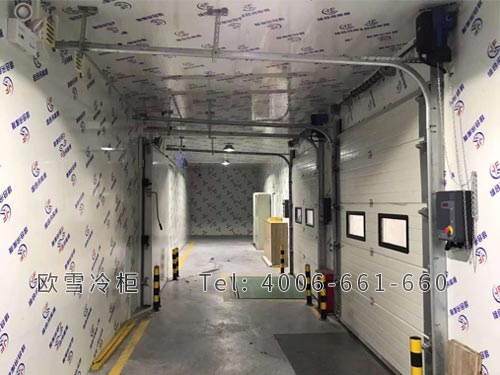 冷庫(kù)安裝.jpg 冷庫(kù)安裝.jpg