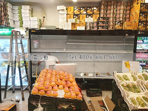 水果風(fēng)幕柜.jpg 水果風(fēng)幕柜.jpg