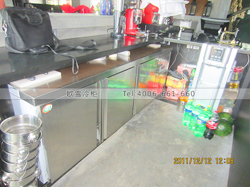 E005深圳南山歡樂(lè)海岸UKlub酒吧不銹鋼工作臺(tái)冷柜