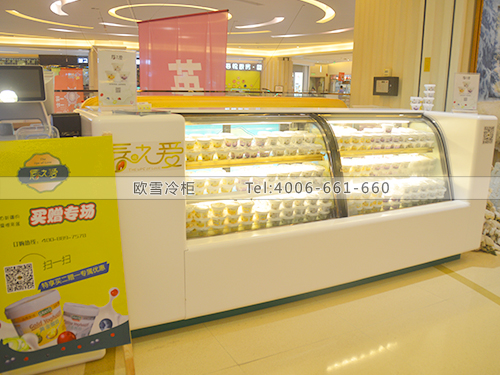 F096北京朝陽唇之愛蛋糕冷柜