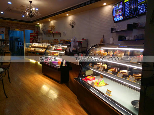 F144福建省廈門(mén)市湖里區(qū)品華居法式烘焙冷藏柜