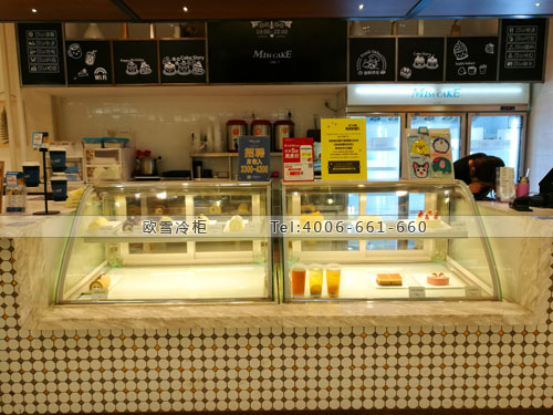 F150廣東省深圳市福田區(qū)MISS CAKE蛋糕展示柜